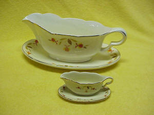 Autumn Leaf Gravy Boat With Under Plate