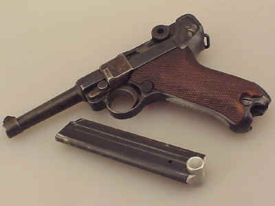 S/42 Luger 'G' Date P-O8